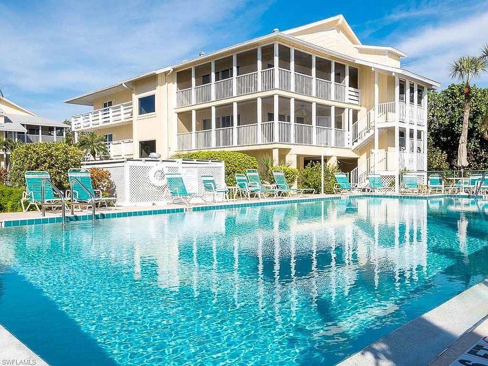 1st image of 585 E Gulf Dr Unit B1