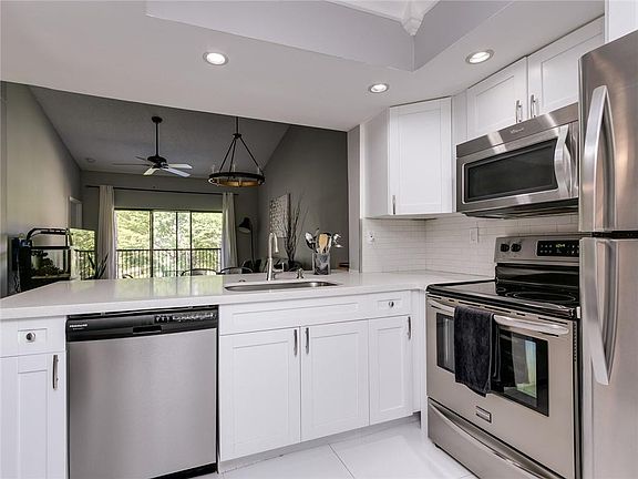 4th image of 3093 Carambola Circle #2347
