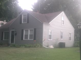 1015 21st St, Rockford, IL 61108