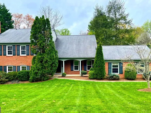 3507 Cornell Rd, Fairfax, VA 22030