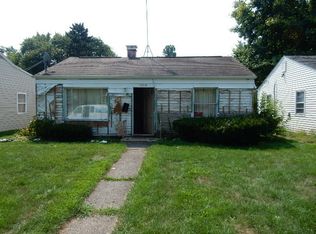 1918 Magyar Ct, South Bend, IN 46613