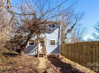 105 Adams Hill Rd, Asheville, NC 28806