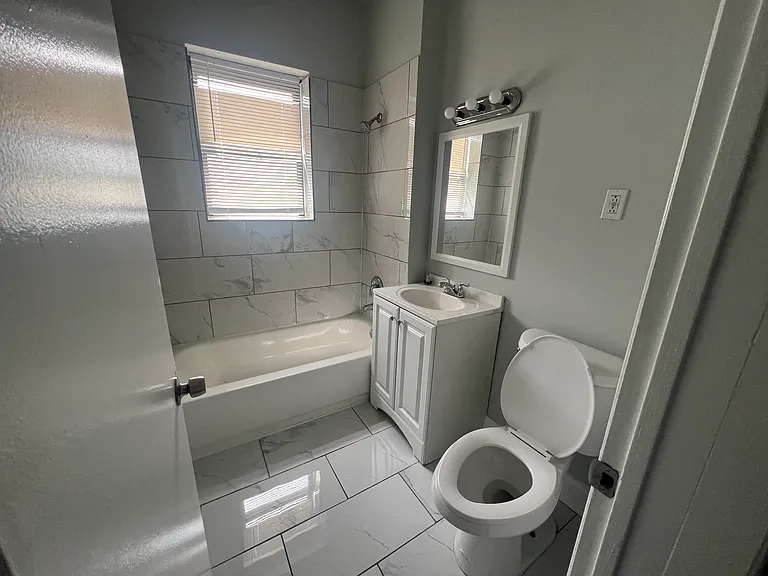 73 E 69th St #3 — Photo 7
