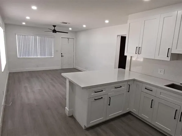 630 N 58th Ave, Hollywood, FL 33021