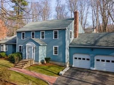 86 Pilgrim Dr, Holden, MA, 01520