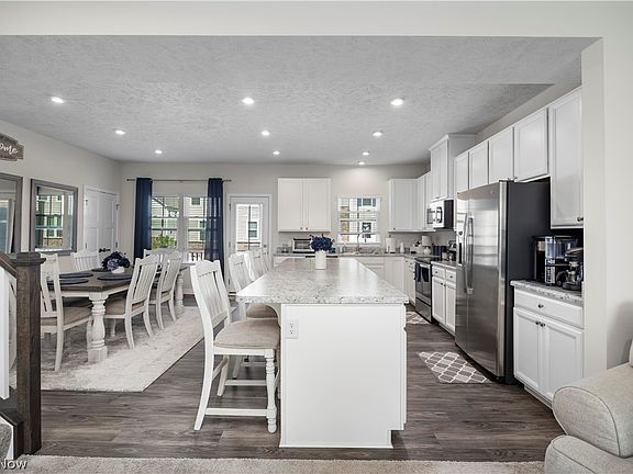 4th image of 1454 Caymus Ct