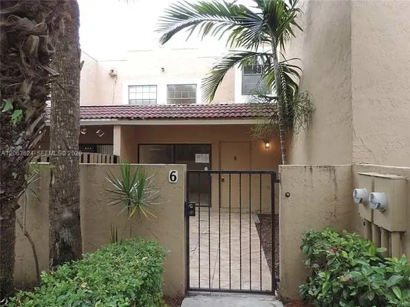 10475 SW 153rd Ct APT 6, Miami, FL 33196