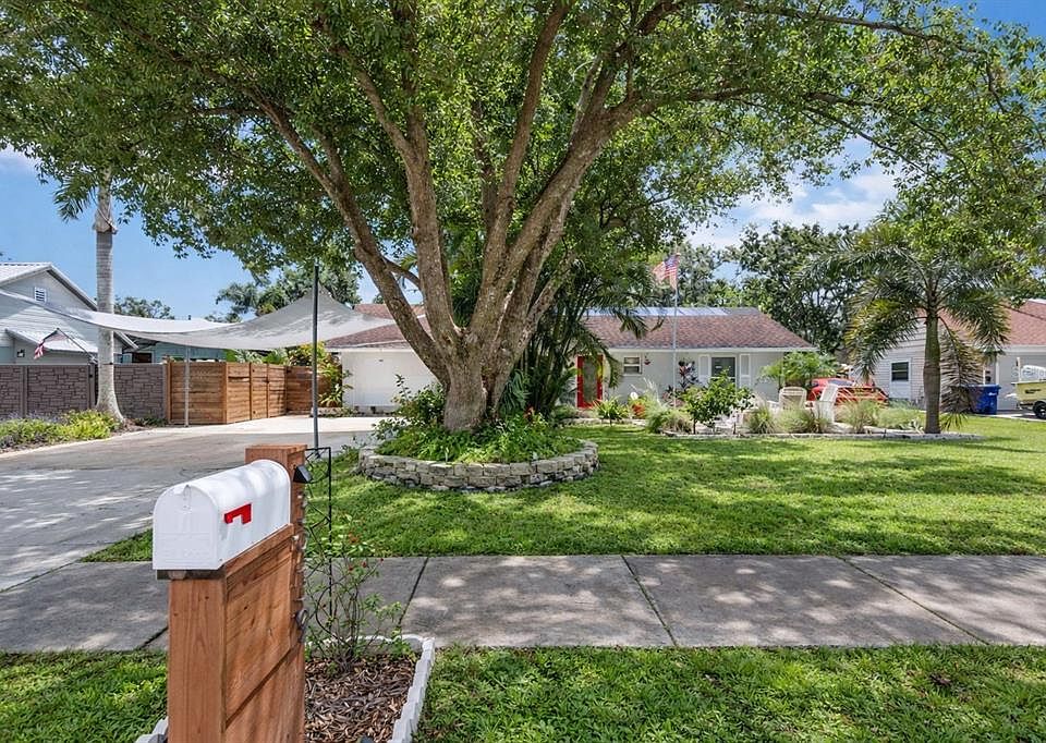 1st image of 3959 PALAU DRIVE