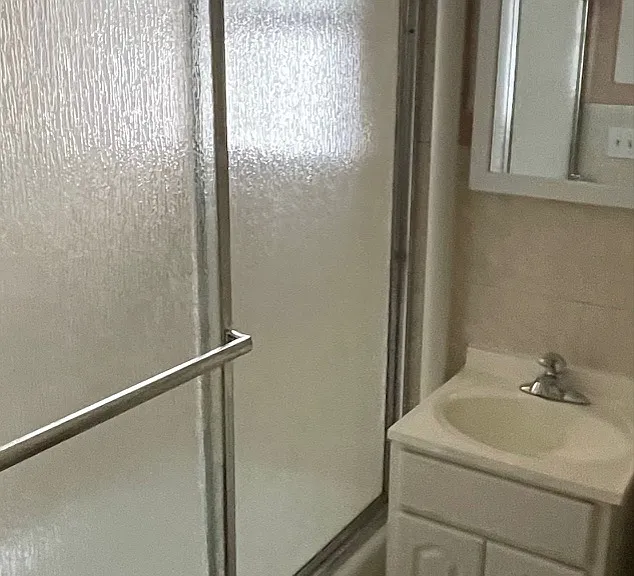 618 Fairview Ave #3B — Photo 5