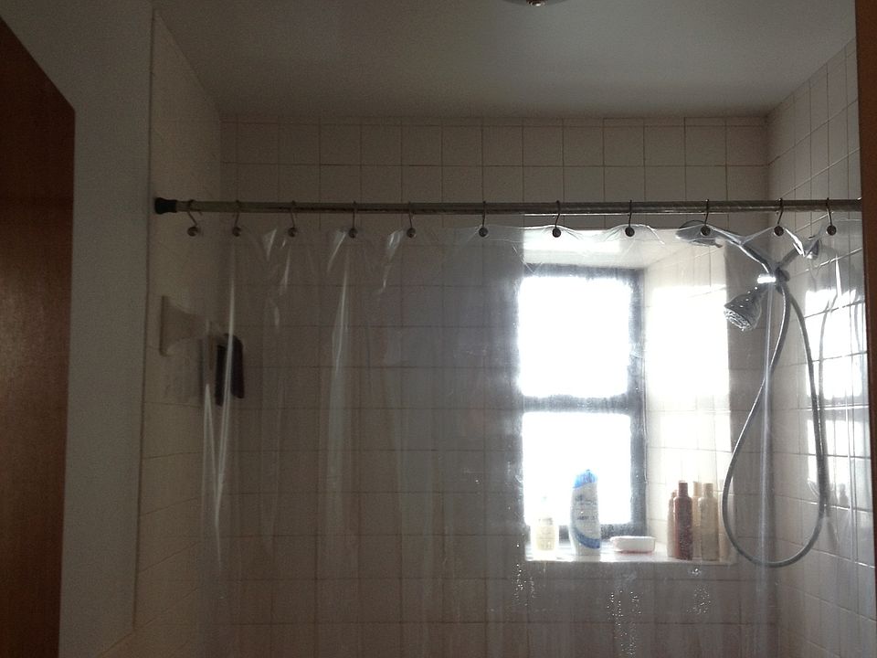 2nd image of 876 Macon St