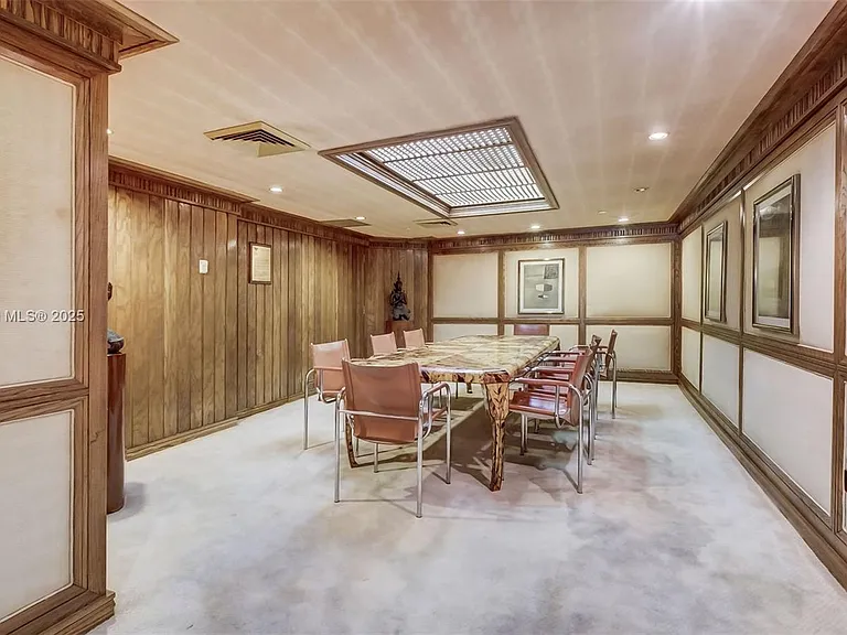 520 Brickell Key Dr #A914 — Photo 33