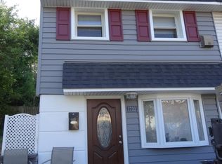 1732 Calamia Dr, Norristown, PA 19401