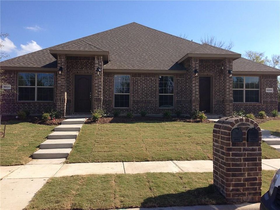1st image of 2227 Colby Ln