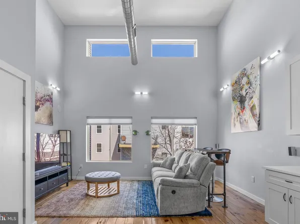 2023 E Susquehanna Ave APT 3, Philadelphia, PA 19125