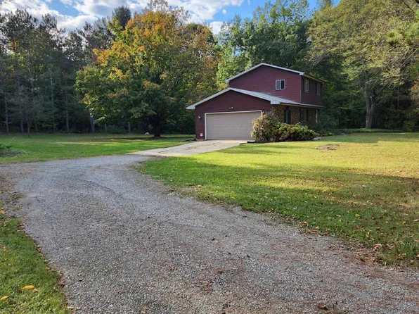 67855 Linden Rd, Lakeville, IN 46536