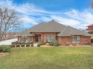 241 Willow Ridge Rd, Fort Worth, TX 76103