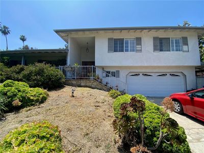 5323 Del Moreno Dr, Woodland Hills, CA, 91364