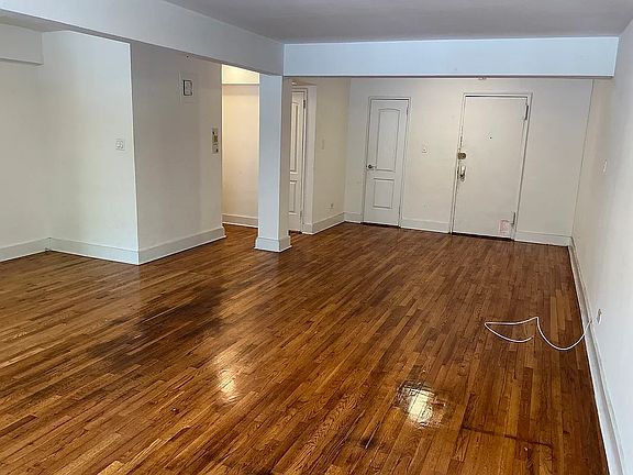 2nd image of 1199 Ocean Ave #116