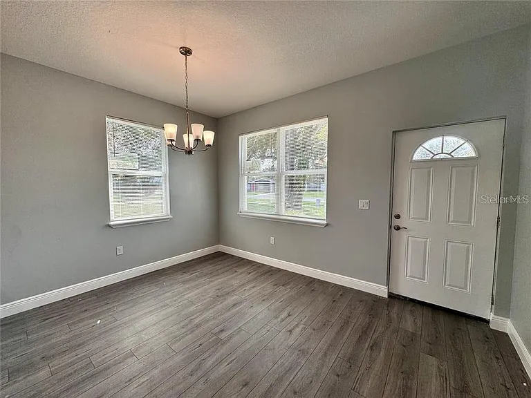 4529 W Gore Ave — Photo 9