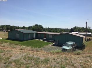 2060 E Bridgitte Ave, Hermiston, OR 97838