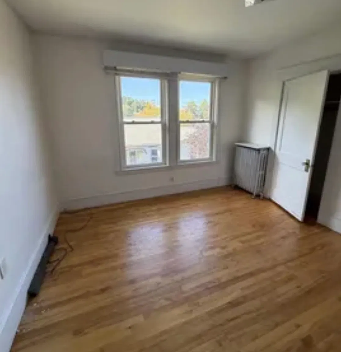 3 bed, 1.5 bath, 1500 sqft, $2,000 — Photo 4