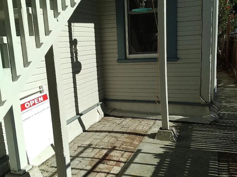 5 English St #A — Photo 13