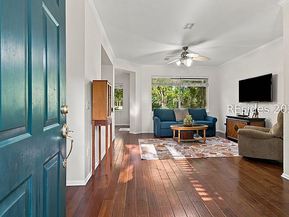 3rd image of 25 Ansley Place