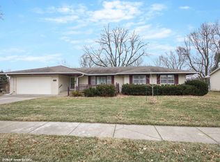 1400 Country Club Rd, Indianola, IA 50125