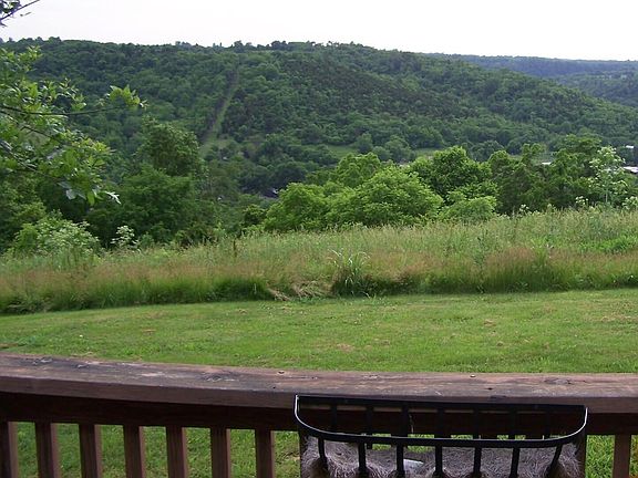 2nd image of 2263 Jacks Creek Rd