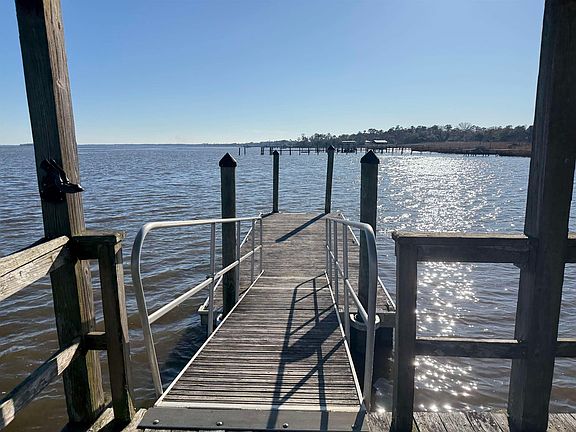 5th image of 46 Oak Bay Dr. #Water View