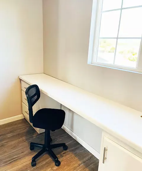 Work desk area