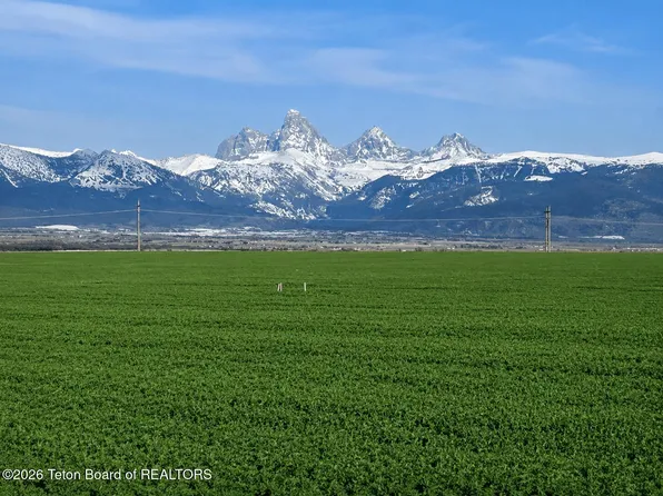 8529 W Ridge Rd, Tetonia, ID 83452