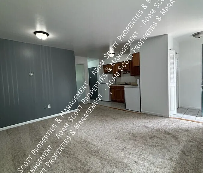 217 W Main St #18 — Photo 1