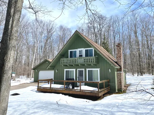 5953 Pineview Dr, Elmira, MI 49730