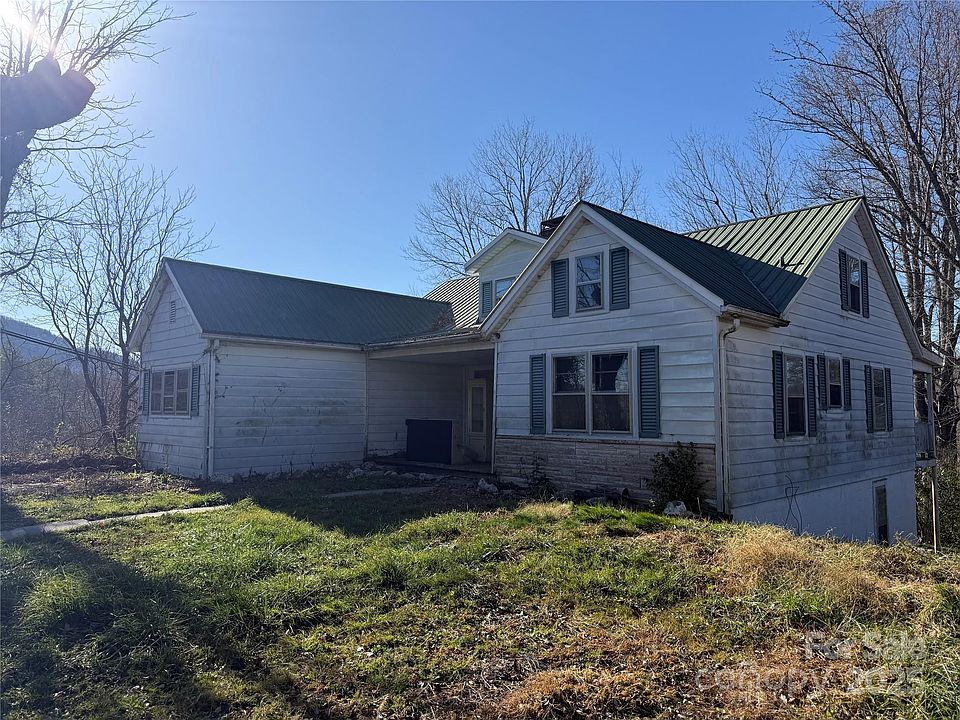 1st image of 271 Sunnybrook Dr
