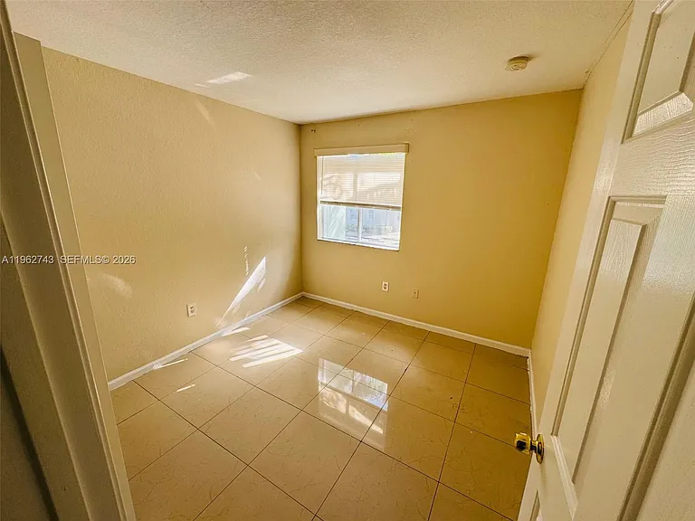 1601 SE 24th Ct #221 — Photo 7