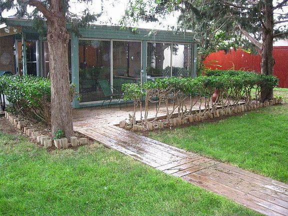 Sunroom & Backyard