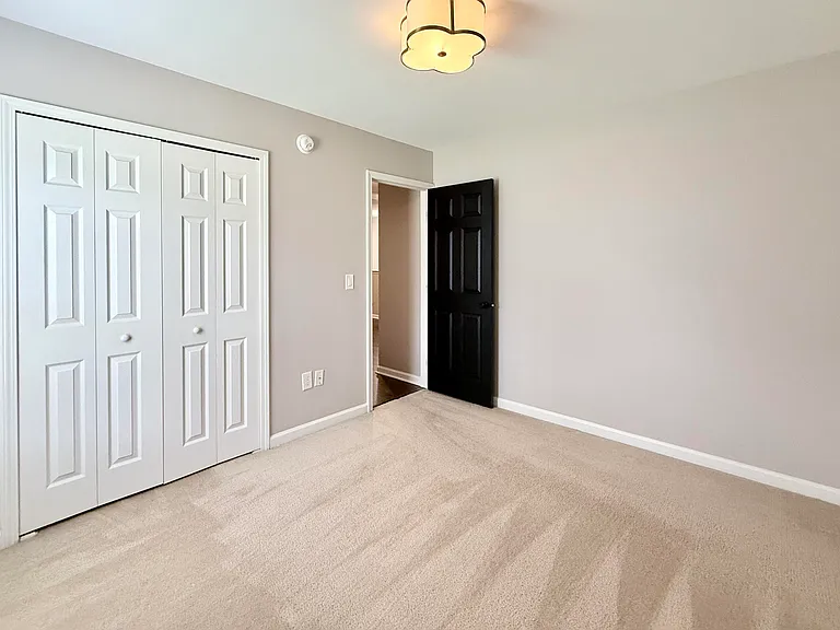 4604 Miller Dr — Photo 29