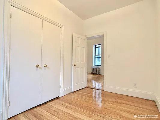 Rented by Sovereign Associates | media 7