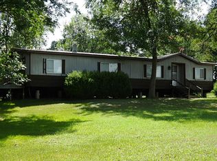 557 Fordtran Rd, New Ulm, TX 78950