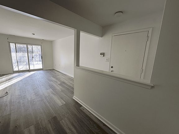 4th image of 44441 Savery Dr #44441