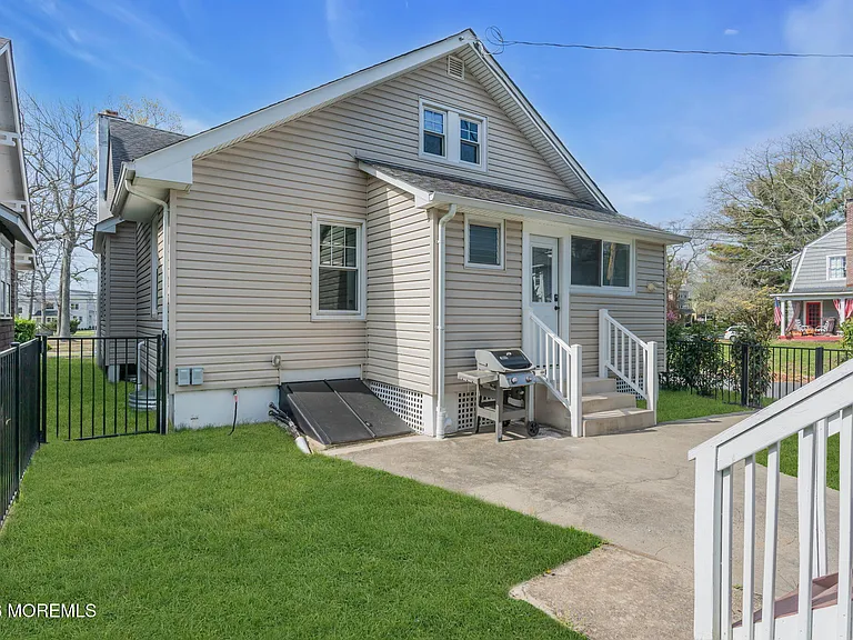 115 Grassmere Ave — Photo 35