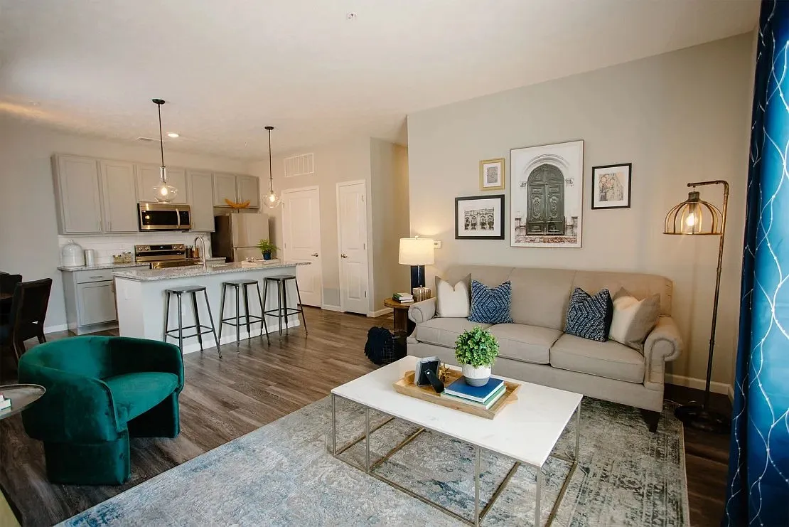 Elan Park Apartments — Photo 3