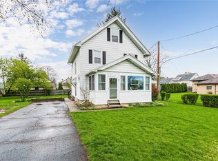 200 Woodside Pl, Rochester, NY 14609