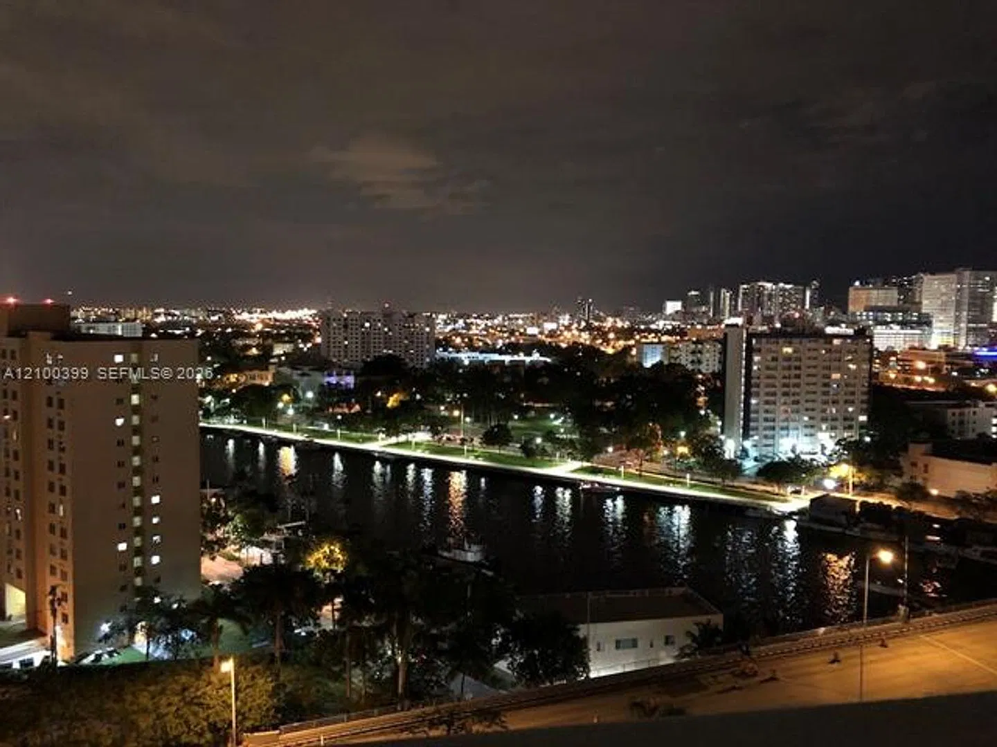 10 SW South River Dr cu-1513, Miami, FL 33130 — Photo 2
