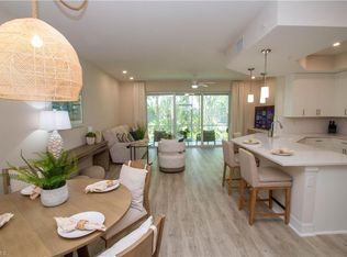 268 Indies Dr E #102, Naples, FL 34114