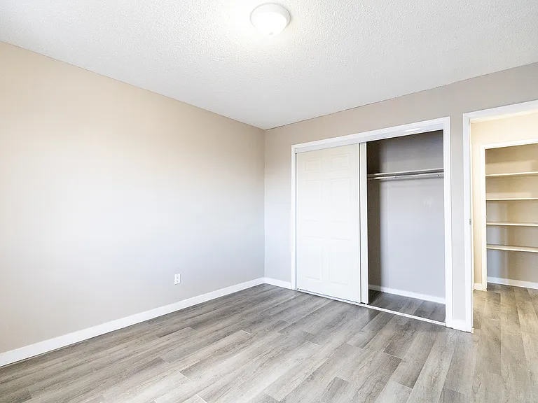 412 Huntsville Cres NW — Photo 19