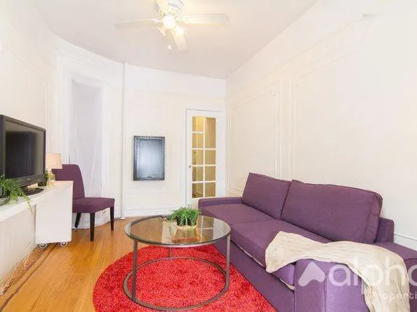 211 East 14th Street image 6 of 11