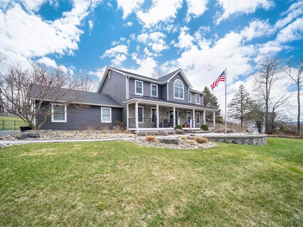 3 Woodridge Drive, Chester, NY 10918