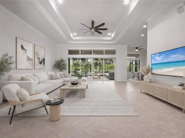 19464 La Serena DR, ESTERO, FL 33967